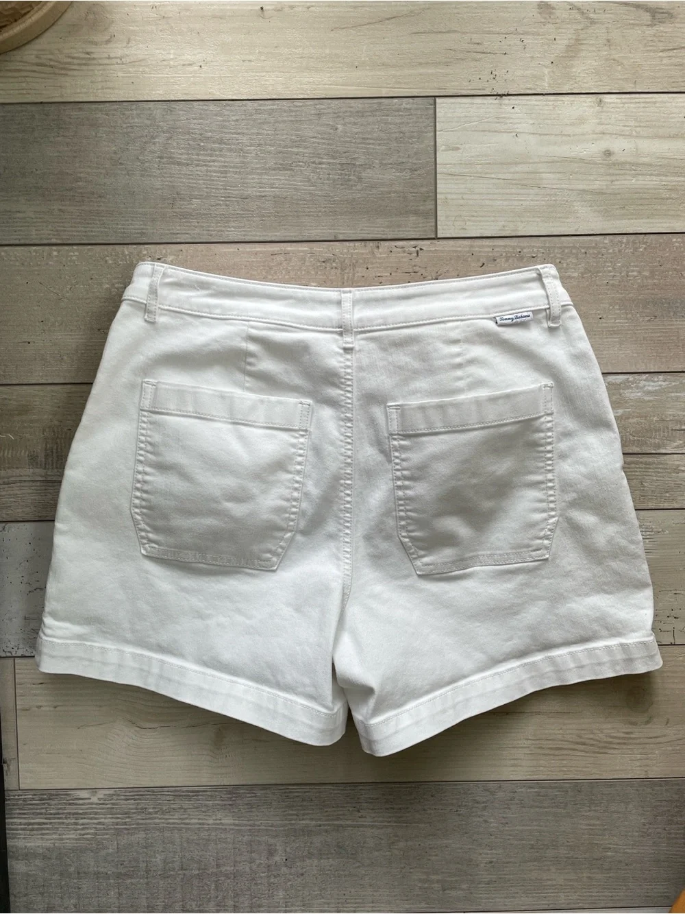 Tommy Bahama Ella Twill Field Shorts Sugar Wash White Utility Shorts Size 10 - Picture 8 of 13